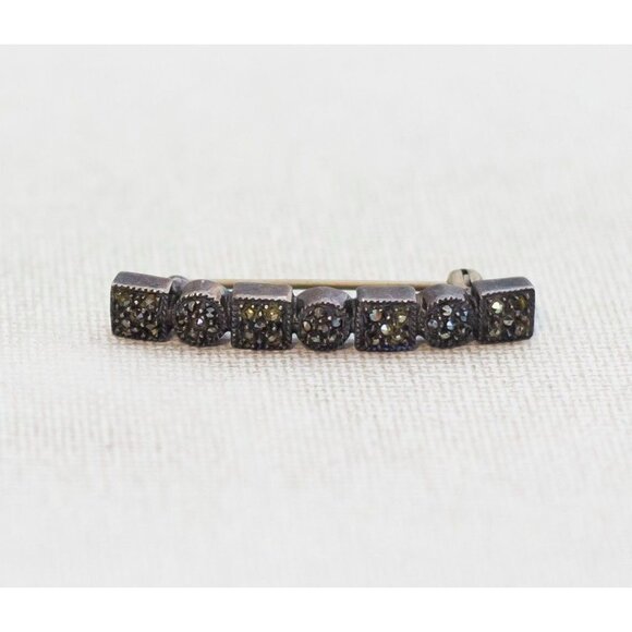 Vintage Discreet Sterling and Marcasite Brooch - A16 - Picture 1 of 3